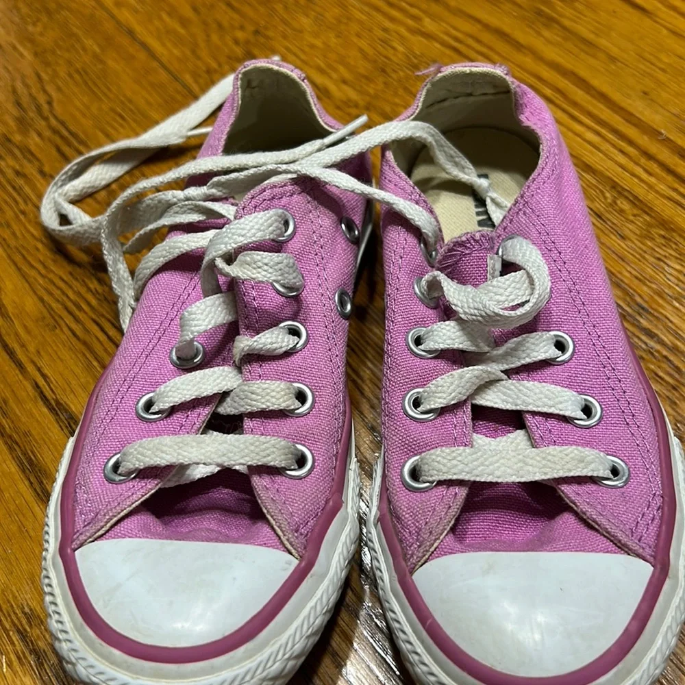 Converse All Star pink youth size 11. Low top sneakers.